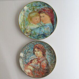 Edna Hibel Plates Mother's Day Lot of 2 - 1991 & 1992 Ltd Edition, Numbered